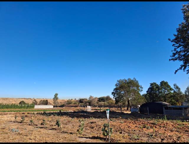 18,454M² VACANT LAND FOR SALE IN LINBRO PARK